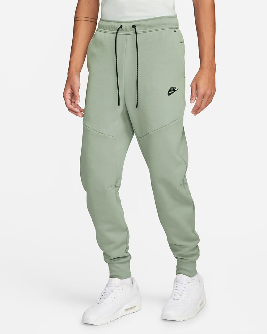 Nike-Tech-Fleece-Jogger-Pants-Mica-Green