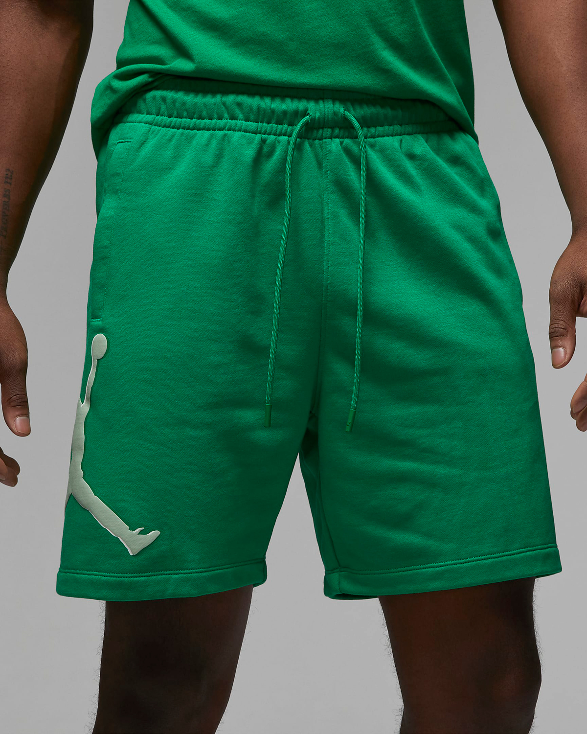 Jordan-Essentials-Fleece-Shorts-Lucky-Green-2