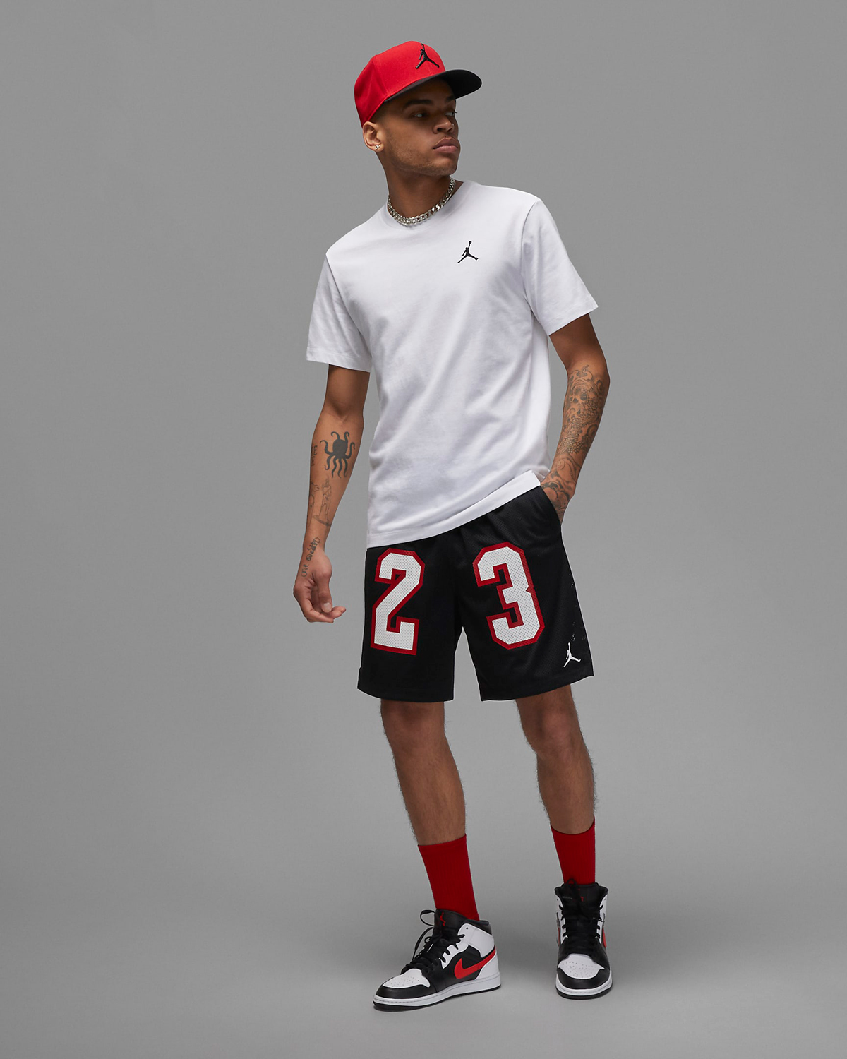 Jordan-Essentials-Graphic-Mesh-Shorts-Black-White-Red-Outfit