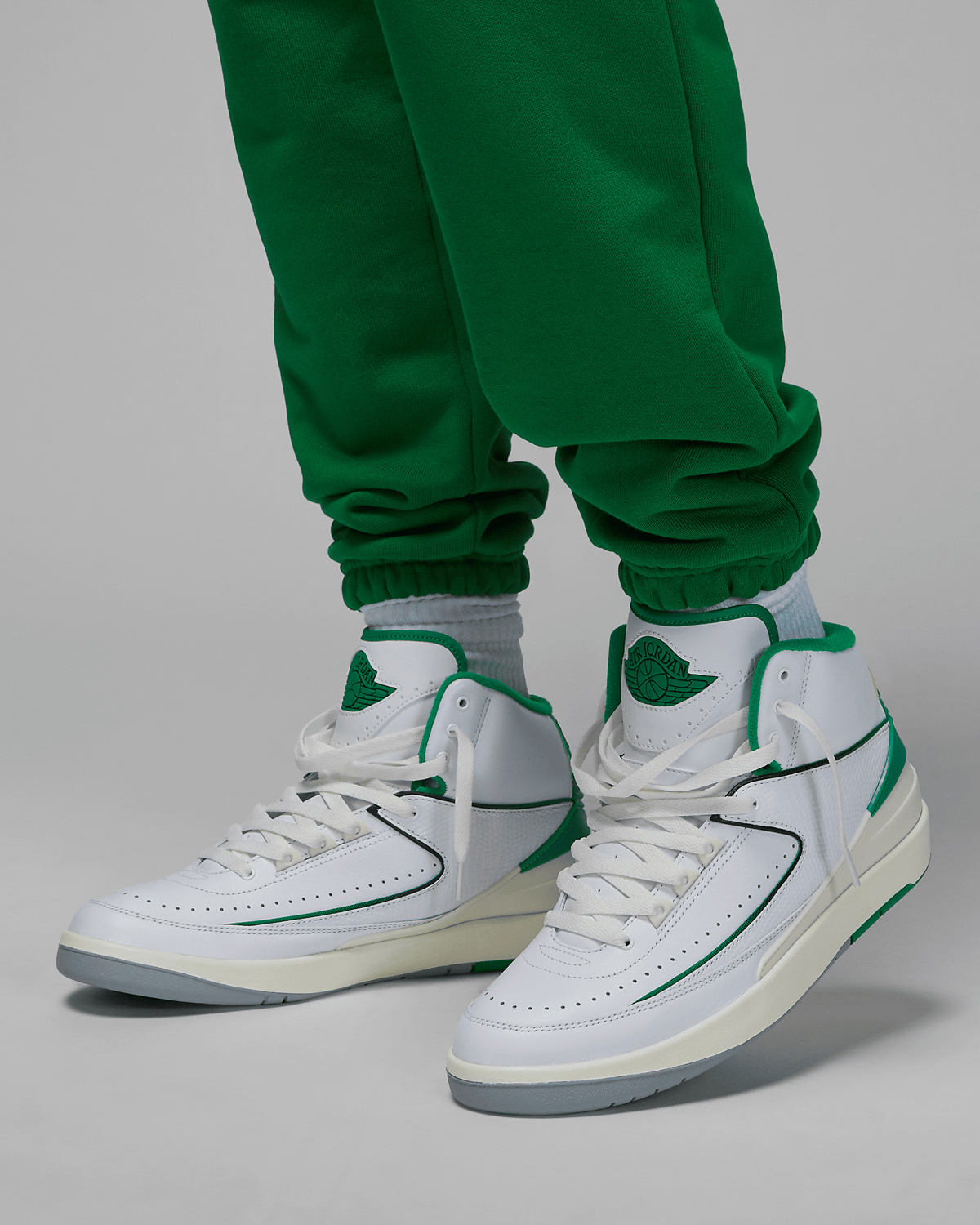 Jordan-Pine-Green-Wordmark-Pants-2