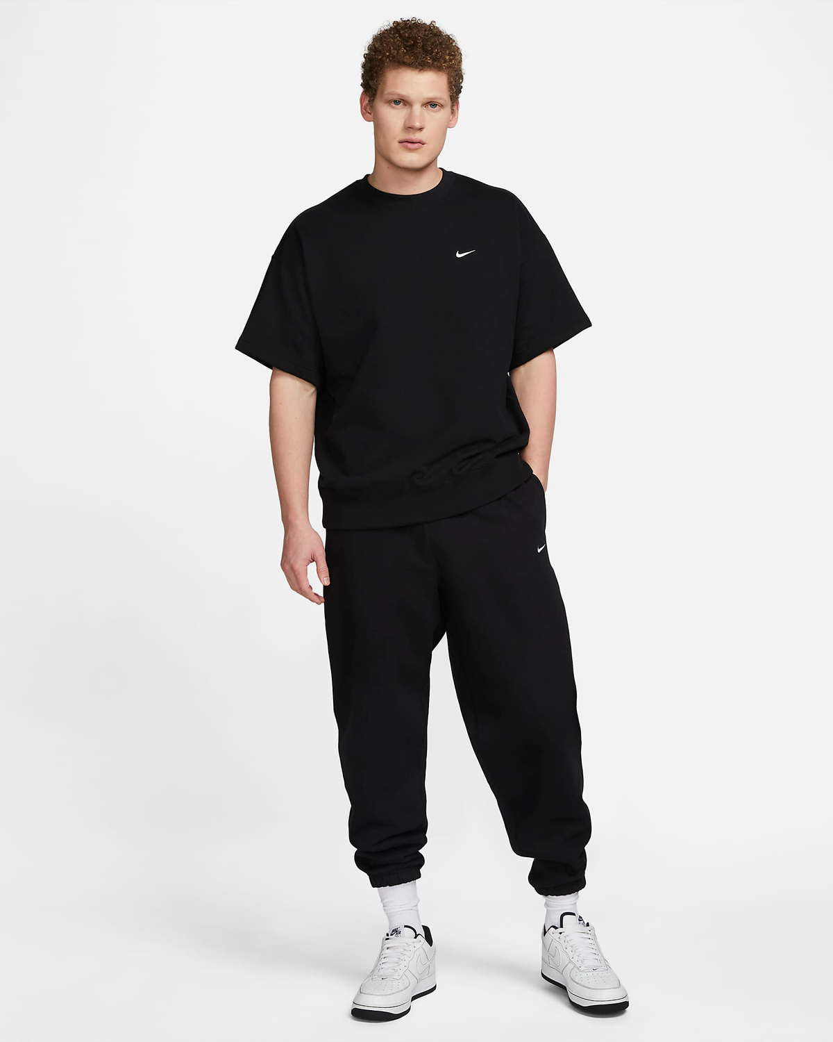 Nike-Solo-Swoosh-T-Shirt-Black-White-Outfit