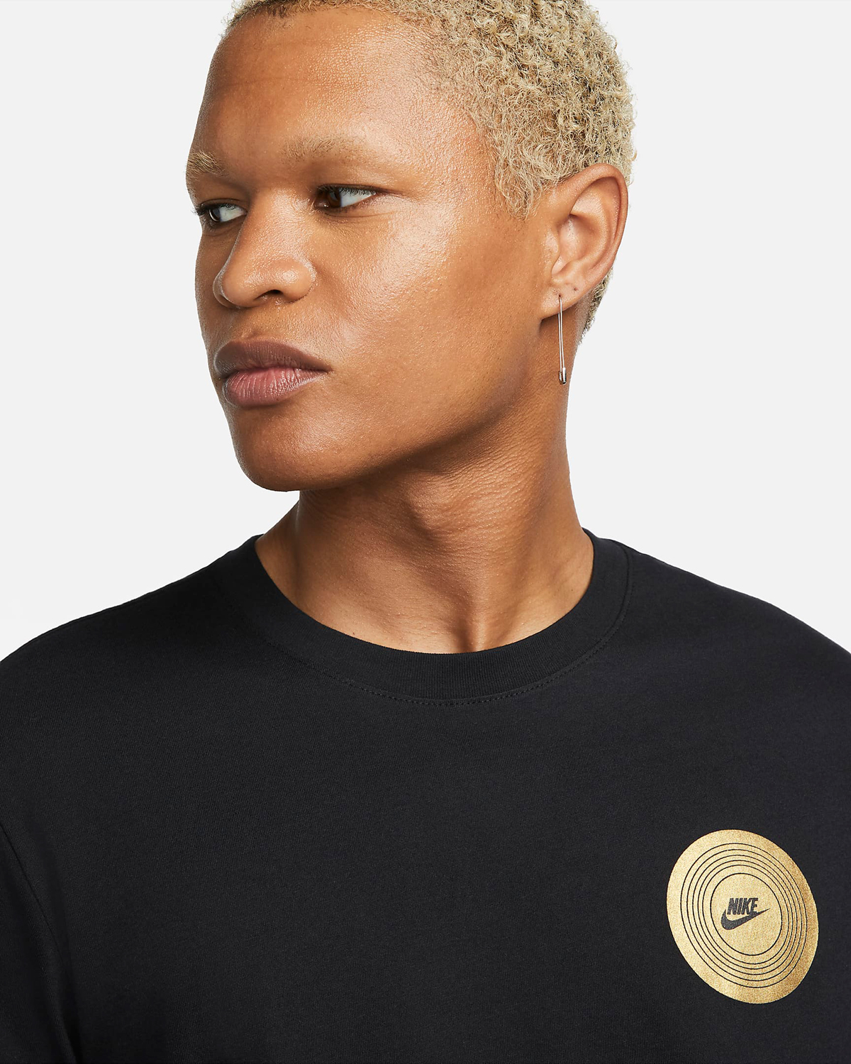 Nike-Sportswear-Hip-Hop-50th-Anniversary-T-Shirt-Black-Gold-3