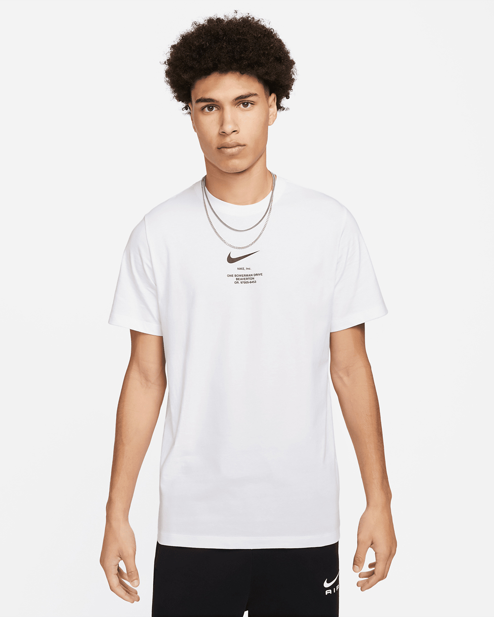 Nike-Sportswear-T-Shirt-White-Black-1
