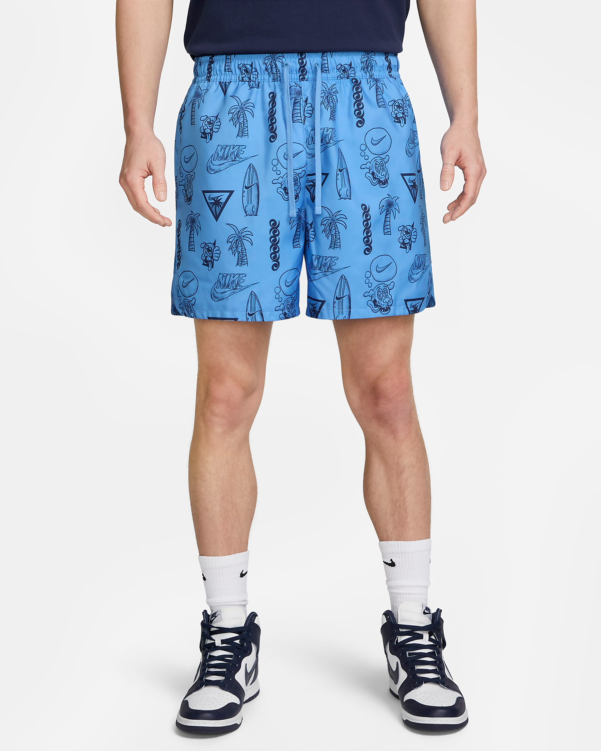 Nike-Sportswear-Woven-Flow-Shorts-University-Blue-1