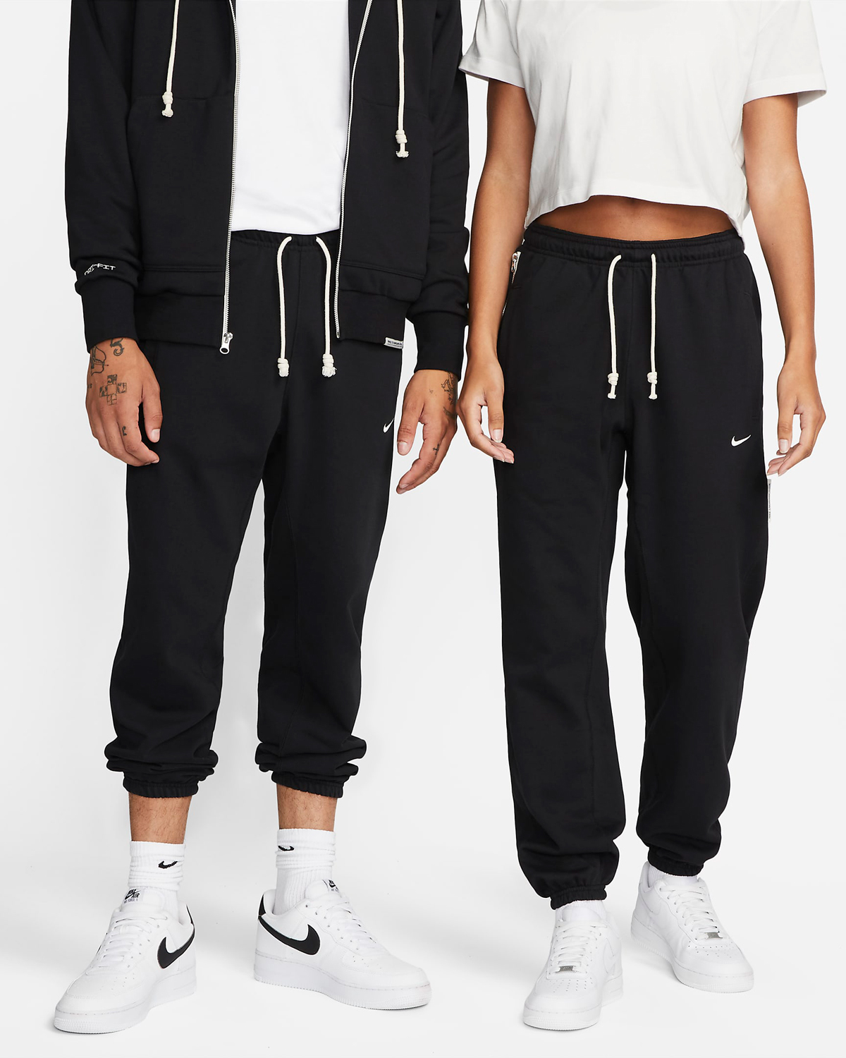 Nike-Standard-Issue-Pants-Black