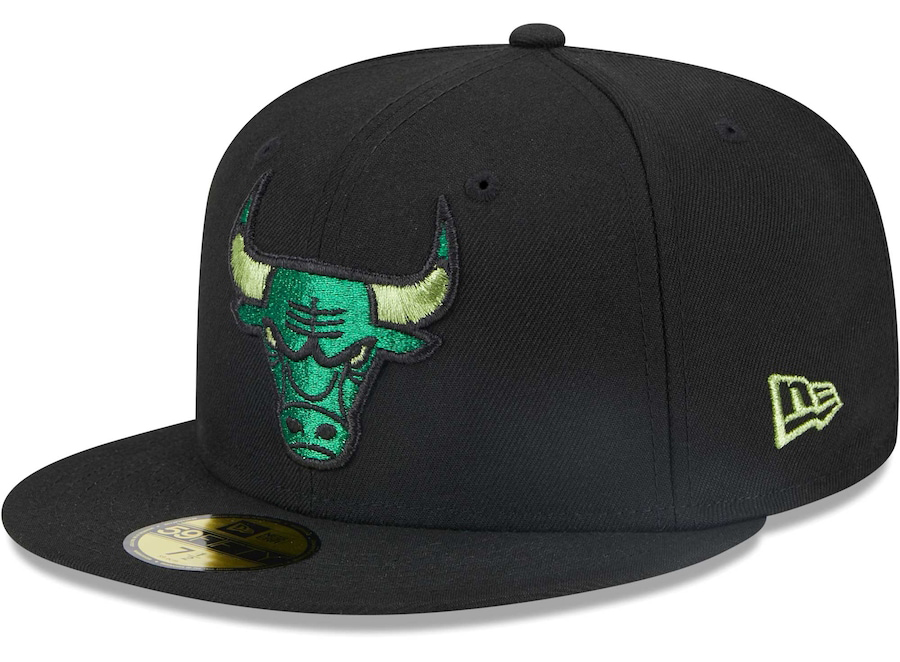 Air-Jordan-1-Lucky-Green-Bulls-Hat