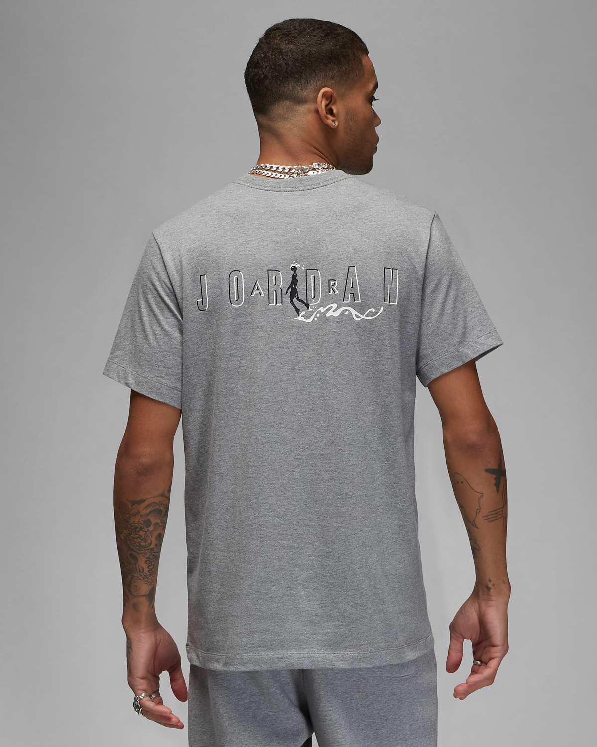 Jordan-Essentials-T-Shirt-Grey-Carbon-Heather-2