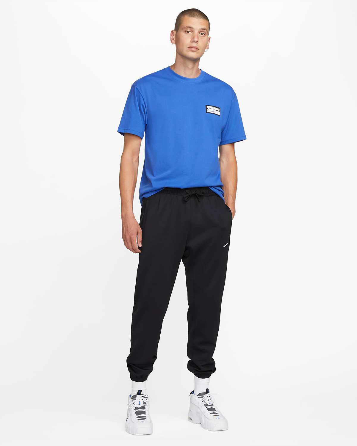 Nike-Basketball-Max90-T-Shirt-Game-Royal-Outfit