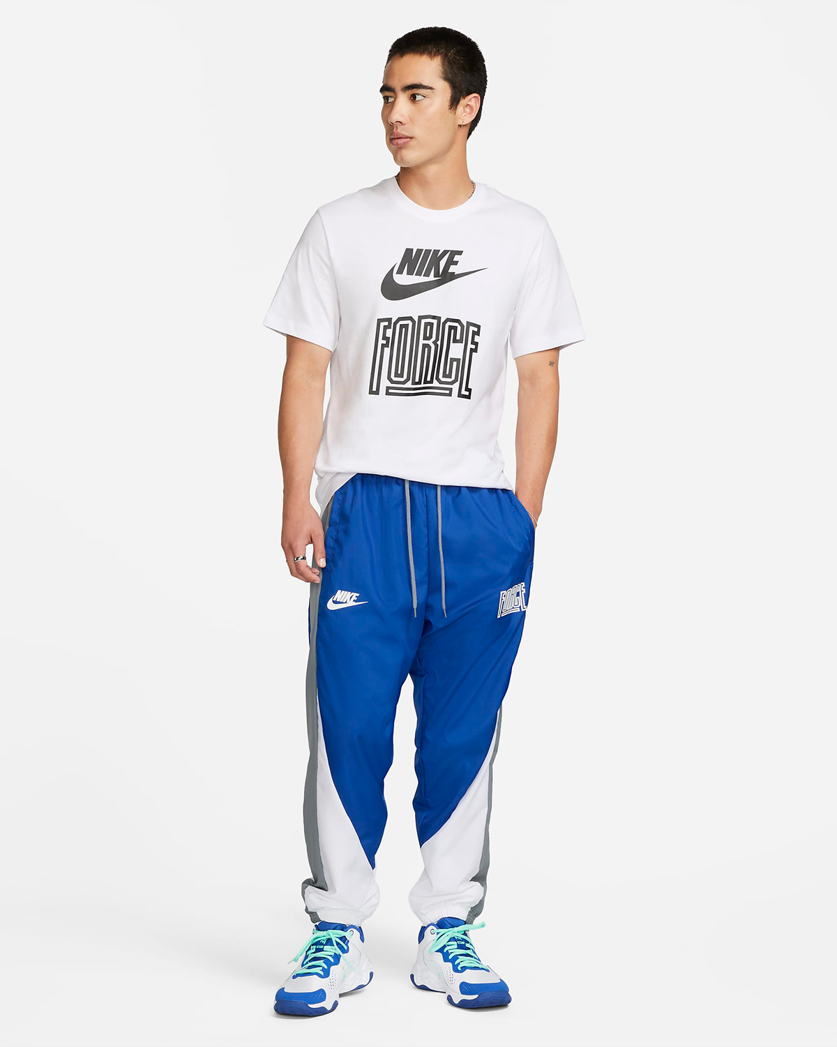 Nike-Basketball-Starting-5-Pants-Game-Royal-Outfit