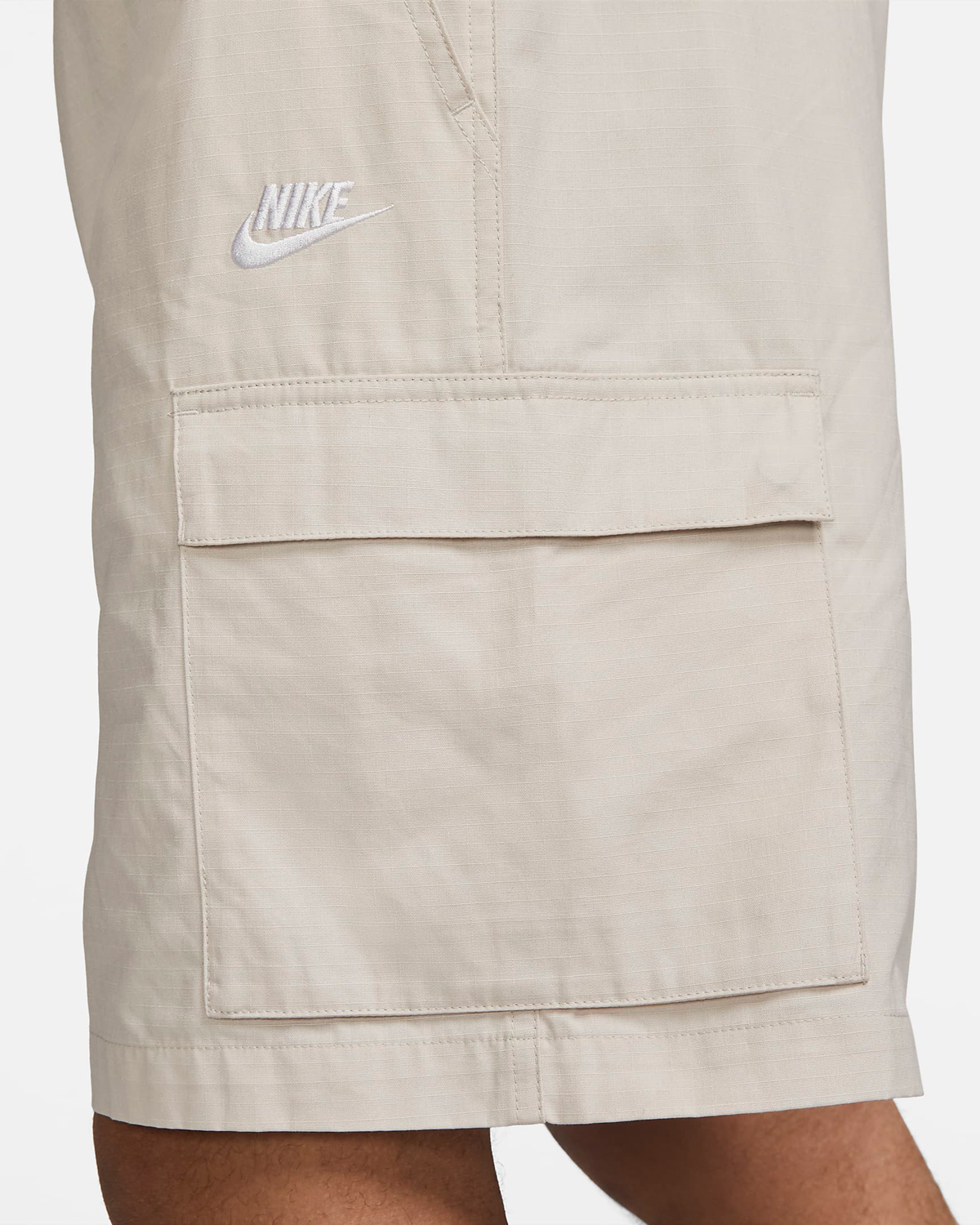 Nike-Club-Woven-Cargo-Shorts-Light-Orewood-Brown-1