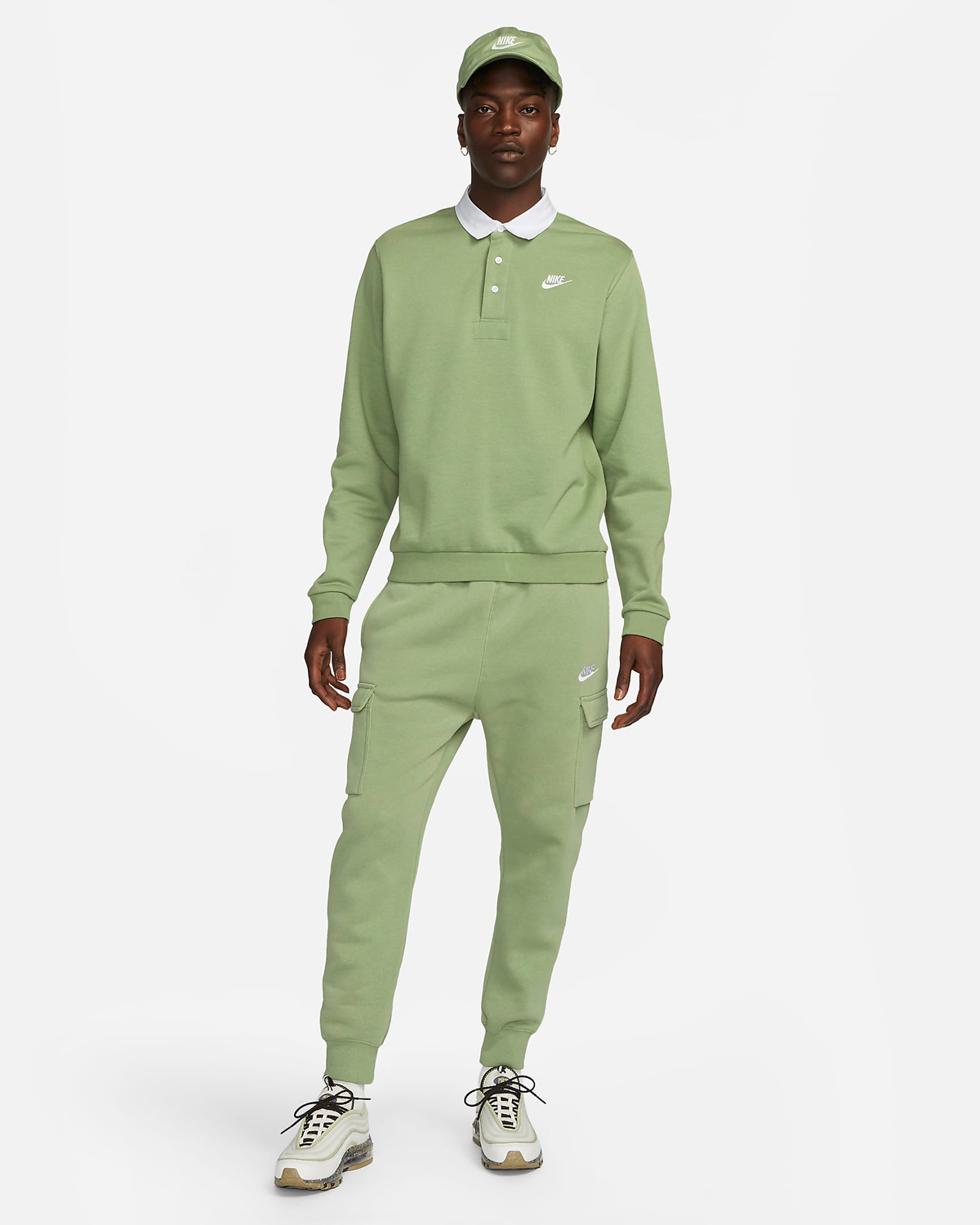 Nike-Sportswear-Club-Fleece-Cargo-Pants-Oil-Green-Outfit