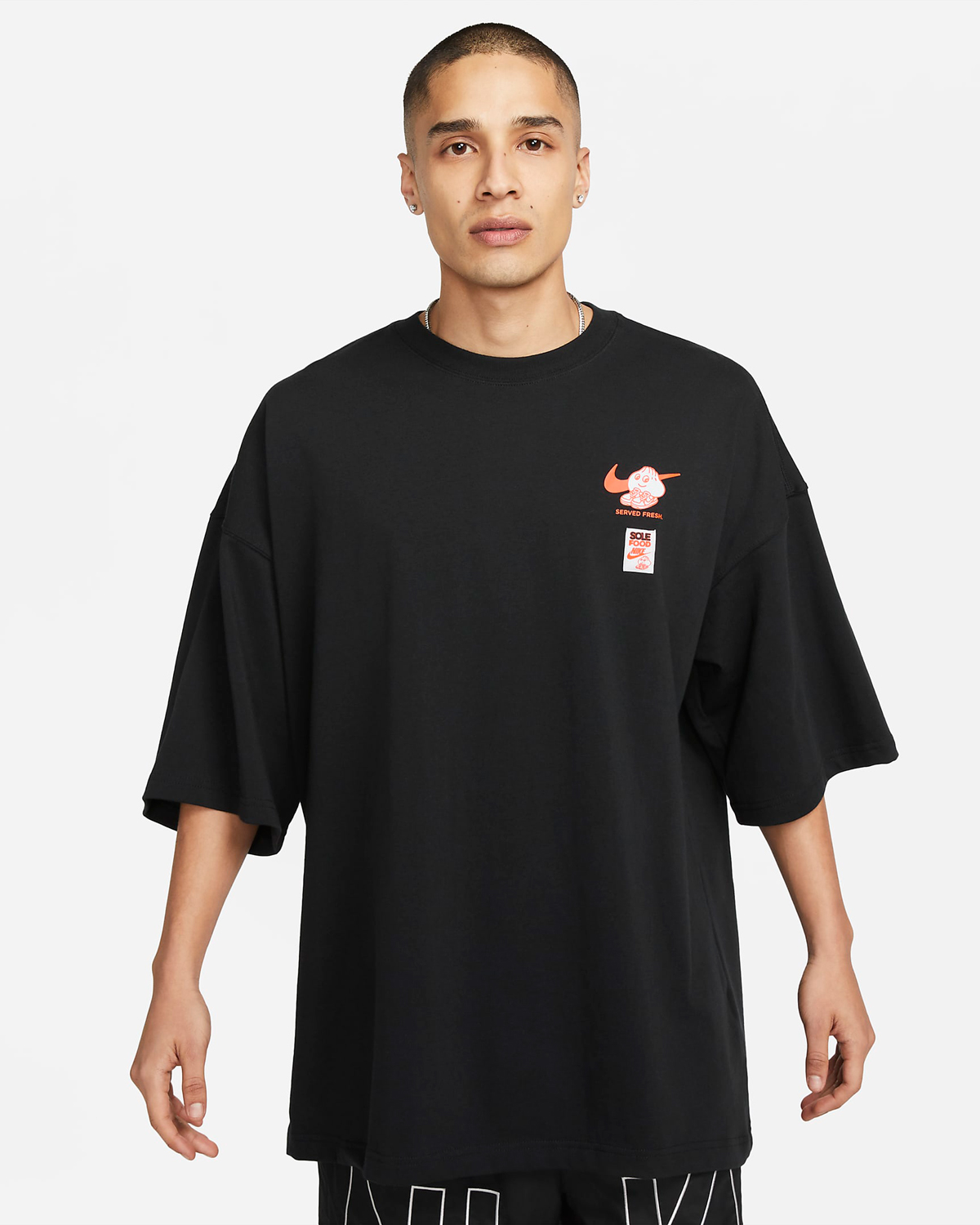Nike-Sportswear-Dunk-Oversized-T-Shirt-Black-1