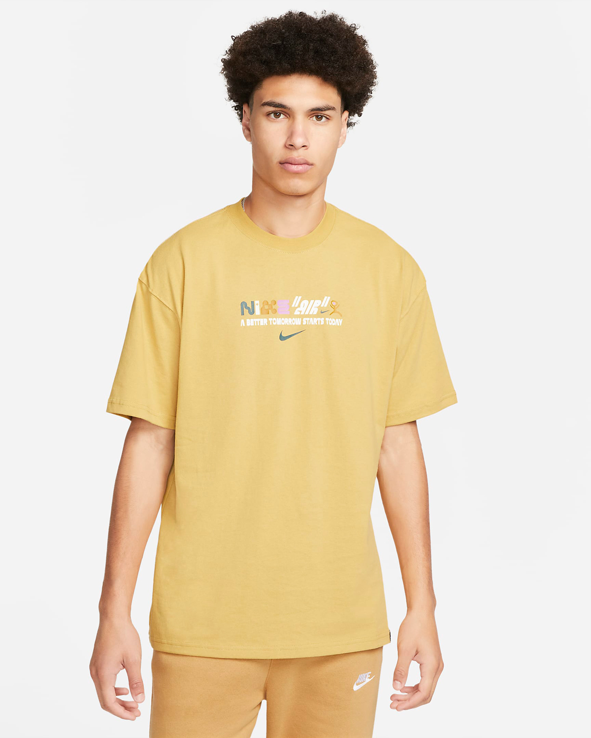 Nike-Sportswear-Graphc-T-Shirt-Wheat-Gold-1