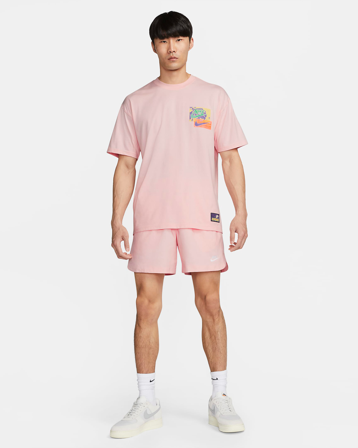 Nike-Sportswear-Max90-T-Shirt-Pink-Bloom-Outfit
