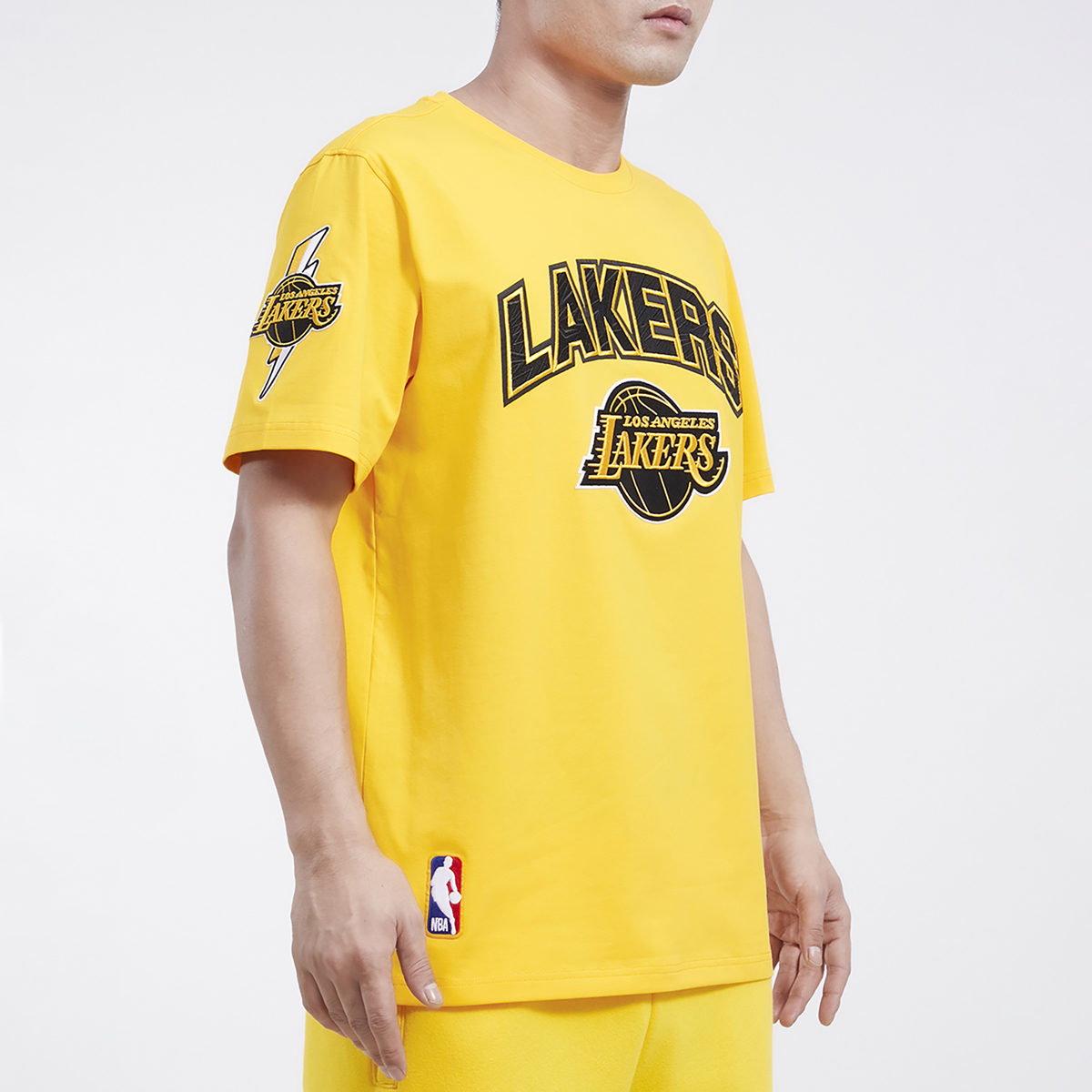 Air-Jordan-4-Thunder-Lakers-Shirt-Pro-Standard-2