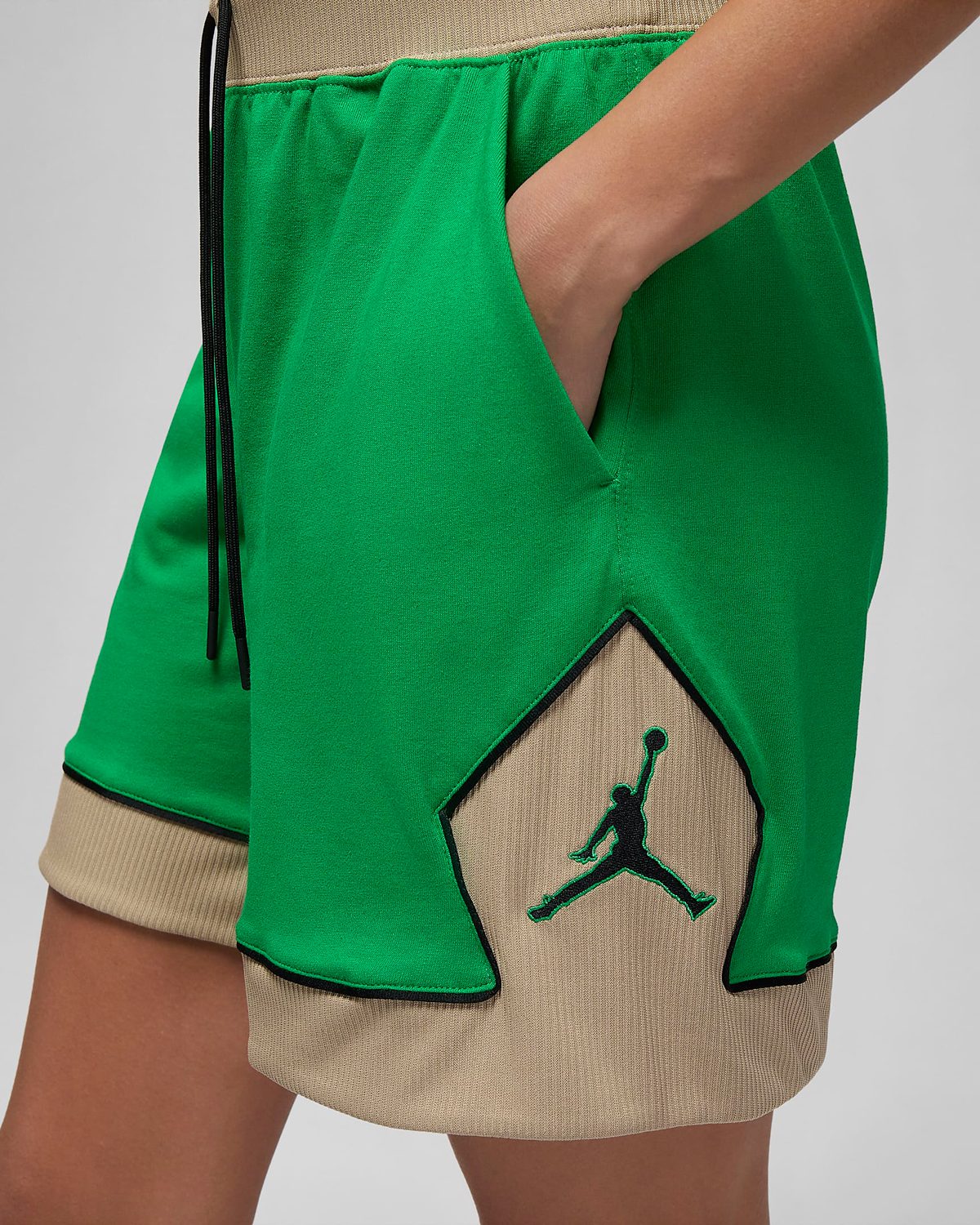 Jordan-Womens-Diamond-Shorts-Lucky-Green-2