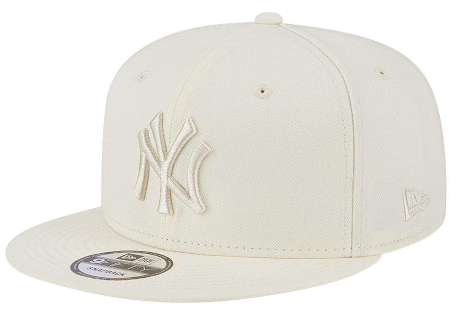 New-Era-New-York-Yankees-Cream-Snapback-Hat-1