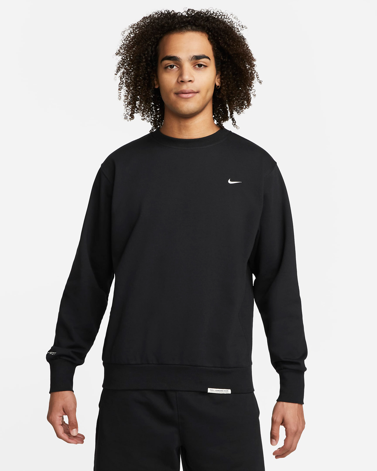 Nike-Standard-Issue-Crew-Sweatshirt-Black-White