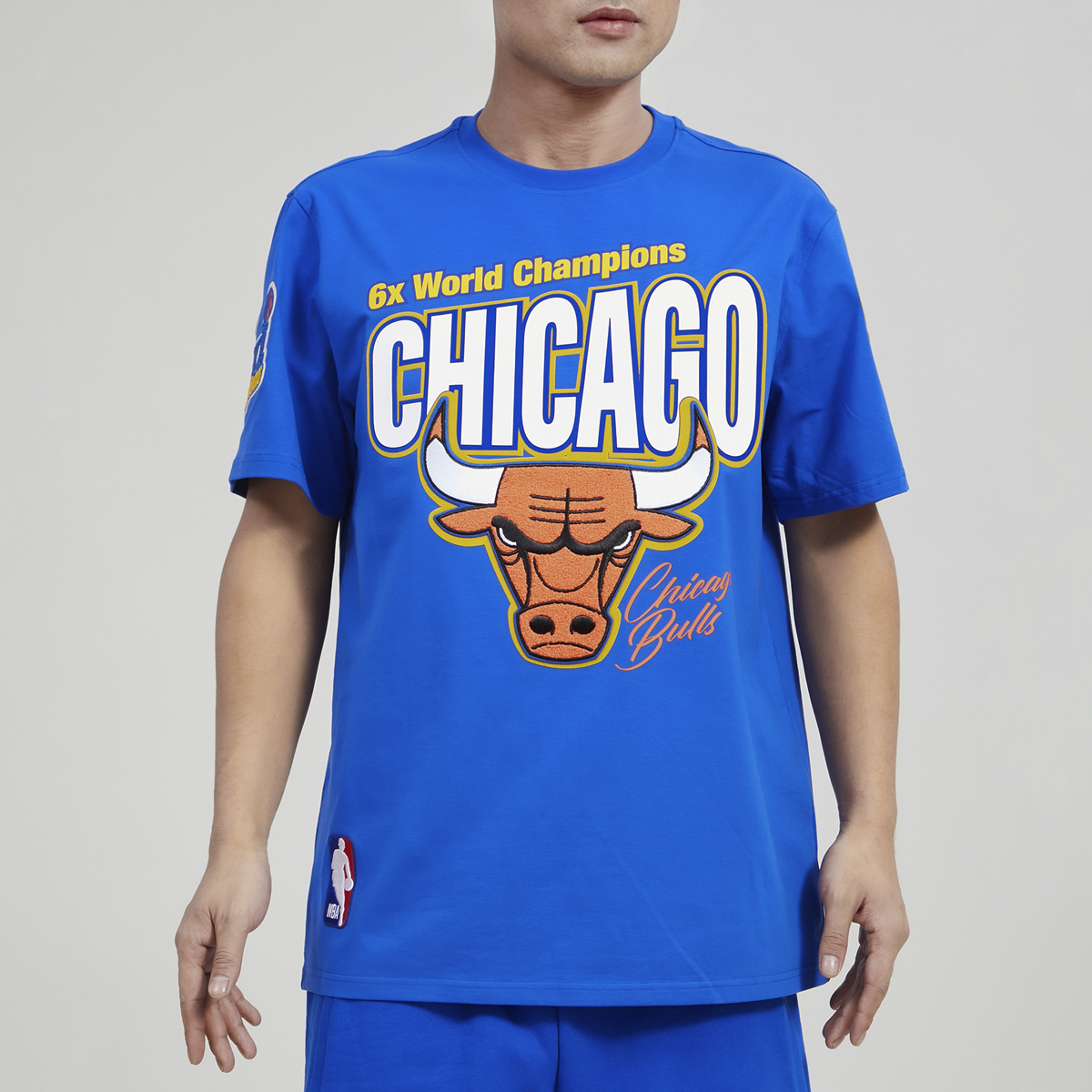 Pro-Standard-Chicago-Bulls-Royal-Blue-Shirt-1