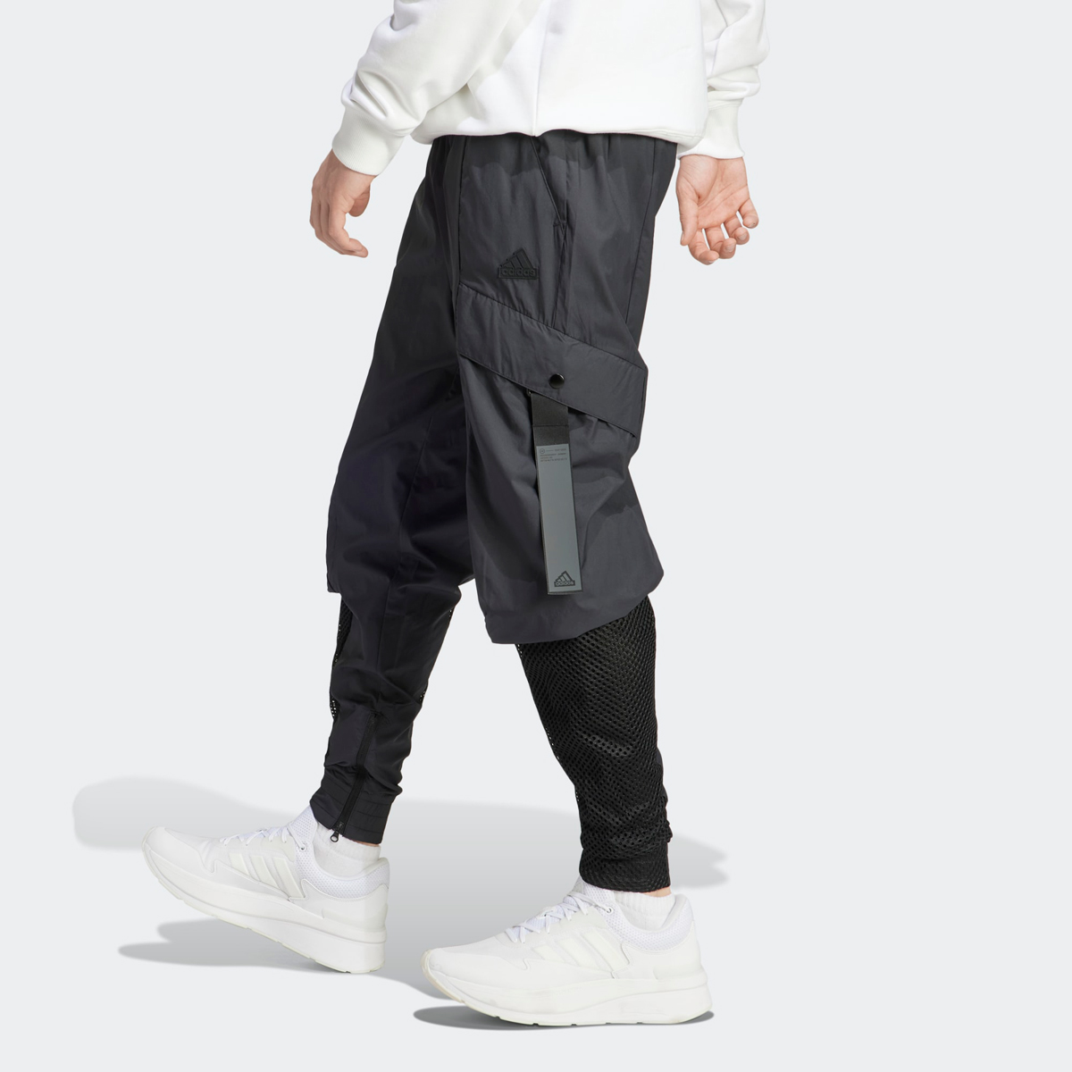 adidas-City-Escape-Premium-Pants-Black-Grey-2