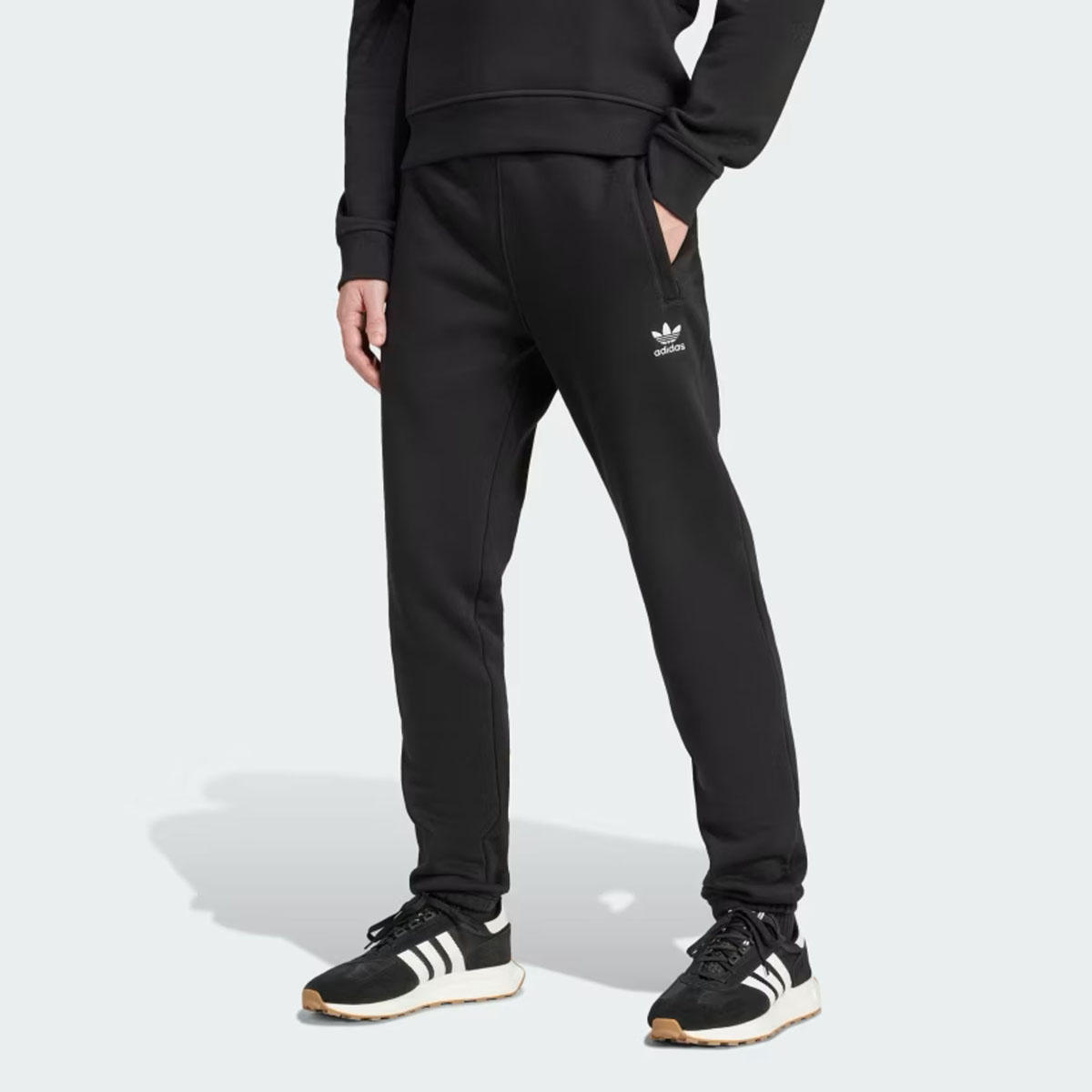 adidas-Trefoil-Essentials-Pants-Black