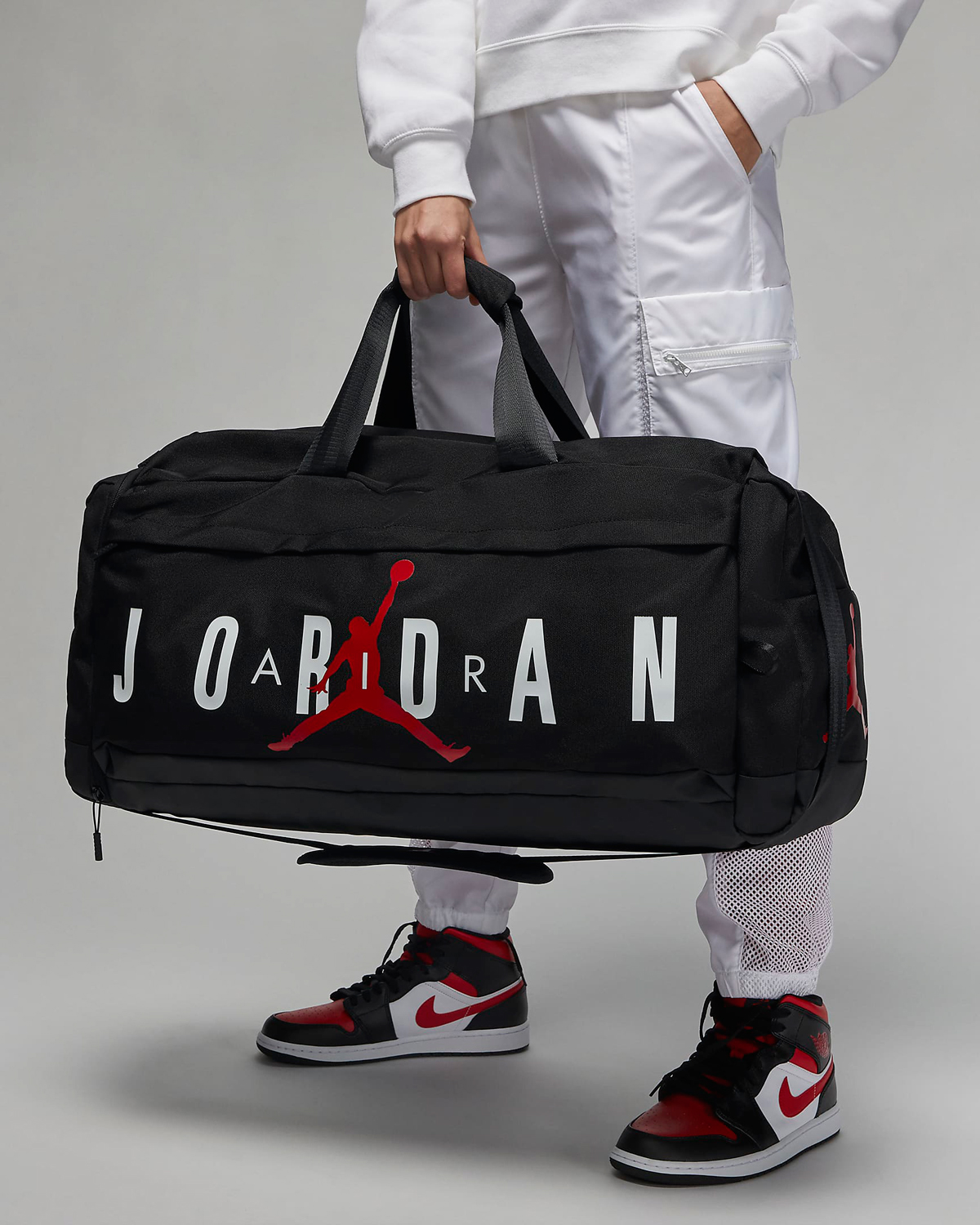 Air-Jordan-Velocity-Duffle-Bag-Black-White-Gym-Red