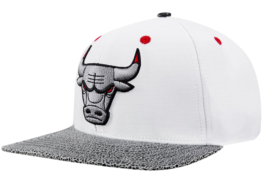 Chicago-Bulls-Pro-Standard-Elephant-Print-Hat