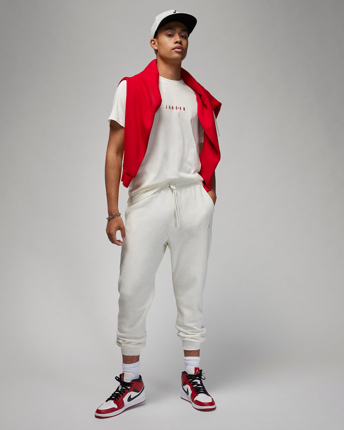 Jordan-Air-T-Shirt-Sail-Gym-Red-Outfit