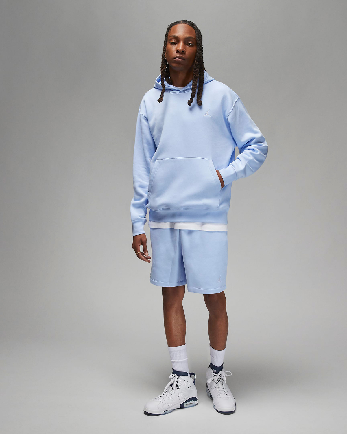 Jordan-Essentials-Fleece-Shorts-Royal-Tint-Outfit
