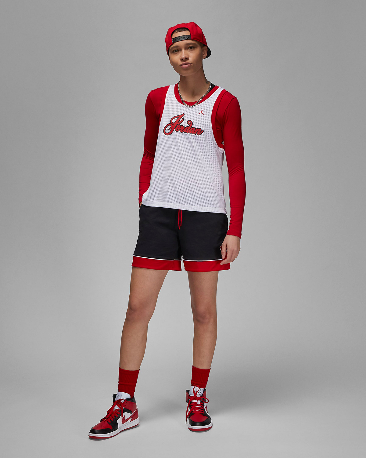 Jordan-Womens-Jersey-White-Gym-Red-Outfit