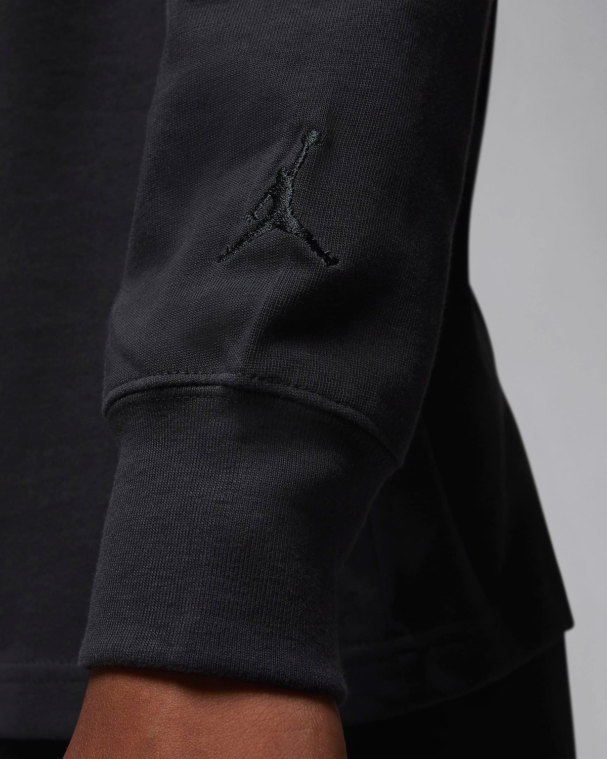 Jordan-Wordmark-Long-Sleeve-T-Shirt-Off-Noir-3
