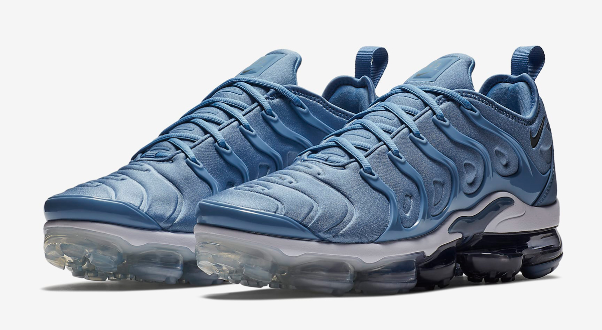 Nike-Air-Vapormax-Plus-Work-Blue-Cool-Grey-Diffused-Blue-1