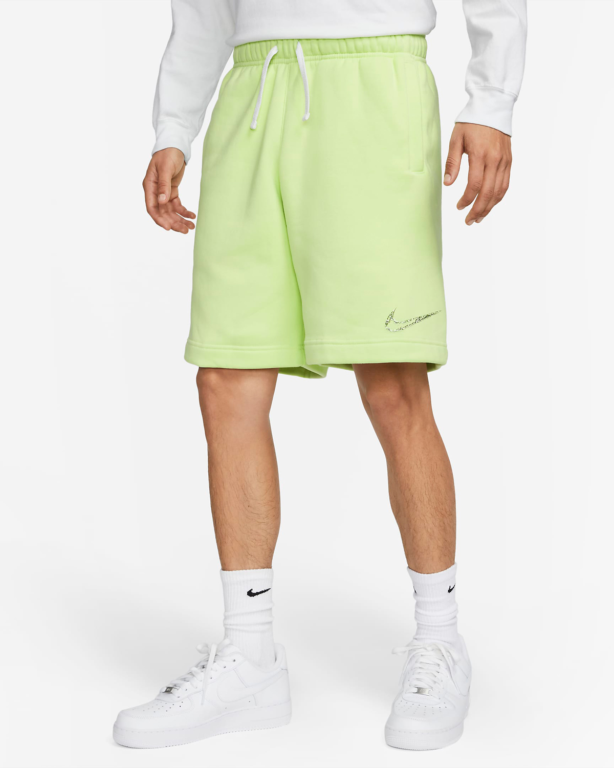 Nike-Club-Fleece-Shorts-Light-Liquid-Lime-1