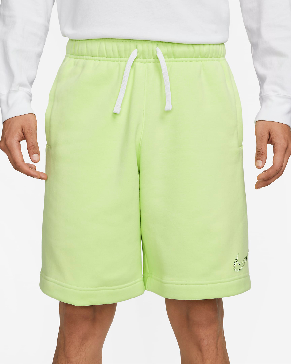 Nike-Club-Fleece-Shorts-Light-Liquid-Lime-2