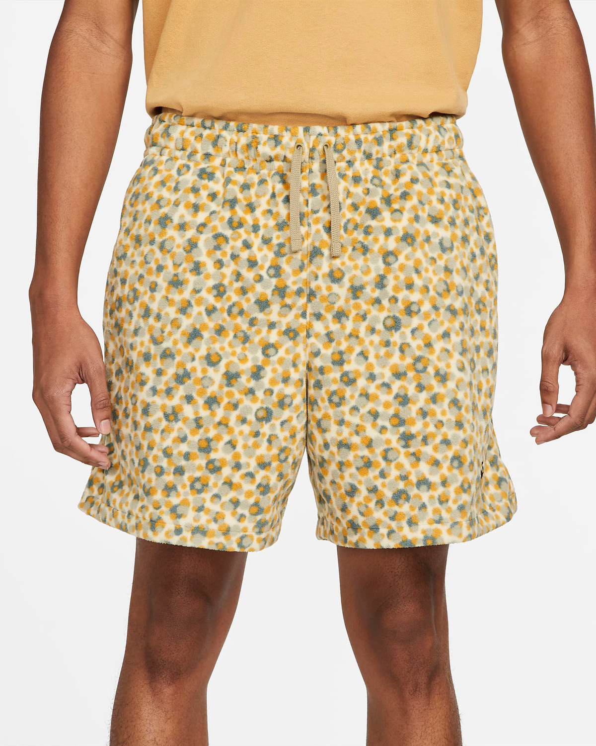 Nike-Club-Fleece-Shorts-Team-Gold