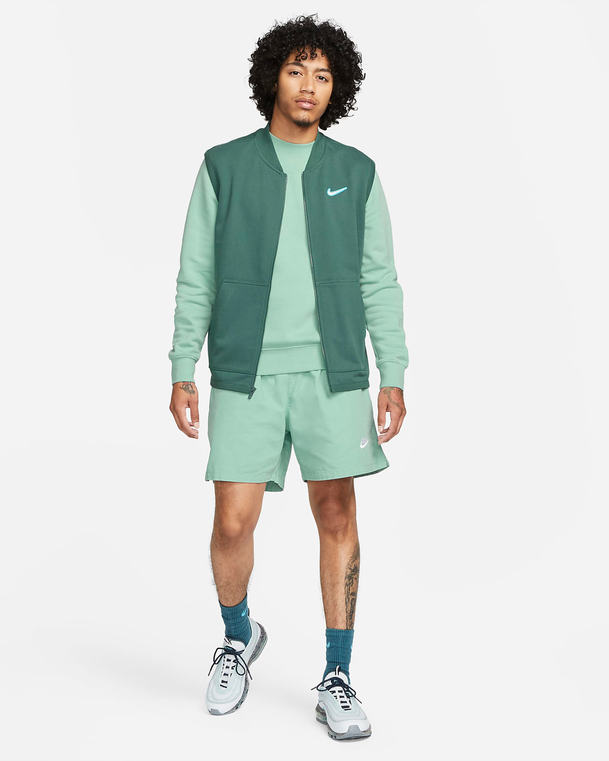 Nike-Club-Woven-Washed-Flow-Shorts-Mineral-Outfit