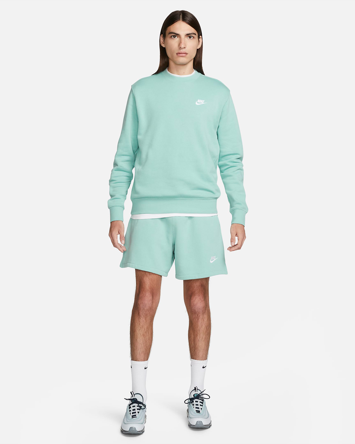 Nike-Sportswear-Club-Fleece-Crew-Sweatshirt-Mineral-Outfit
