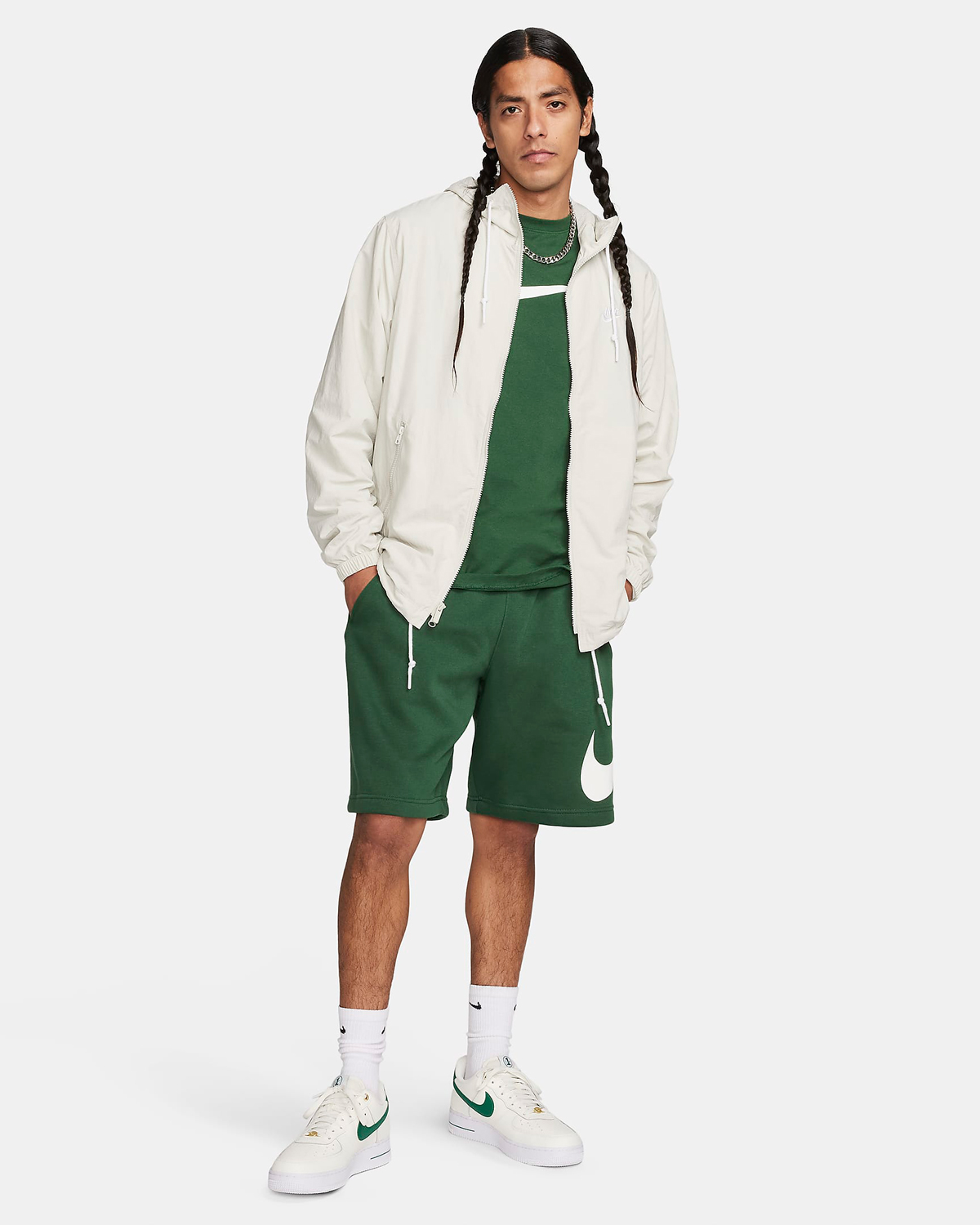 Nike-Sportswear-Club-Graphic-Shorts-Fir-Green-Outfit