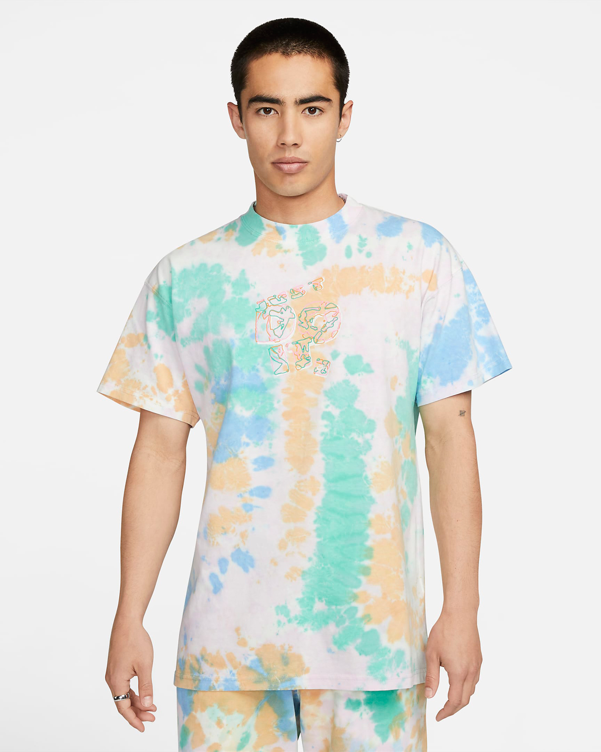 Nike-Sportswear-Ice-Dye-T-Shirt-Photo-Blue-1