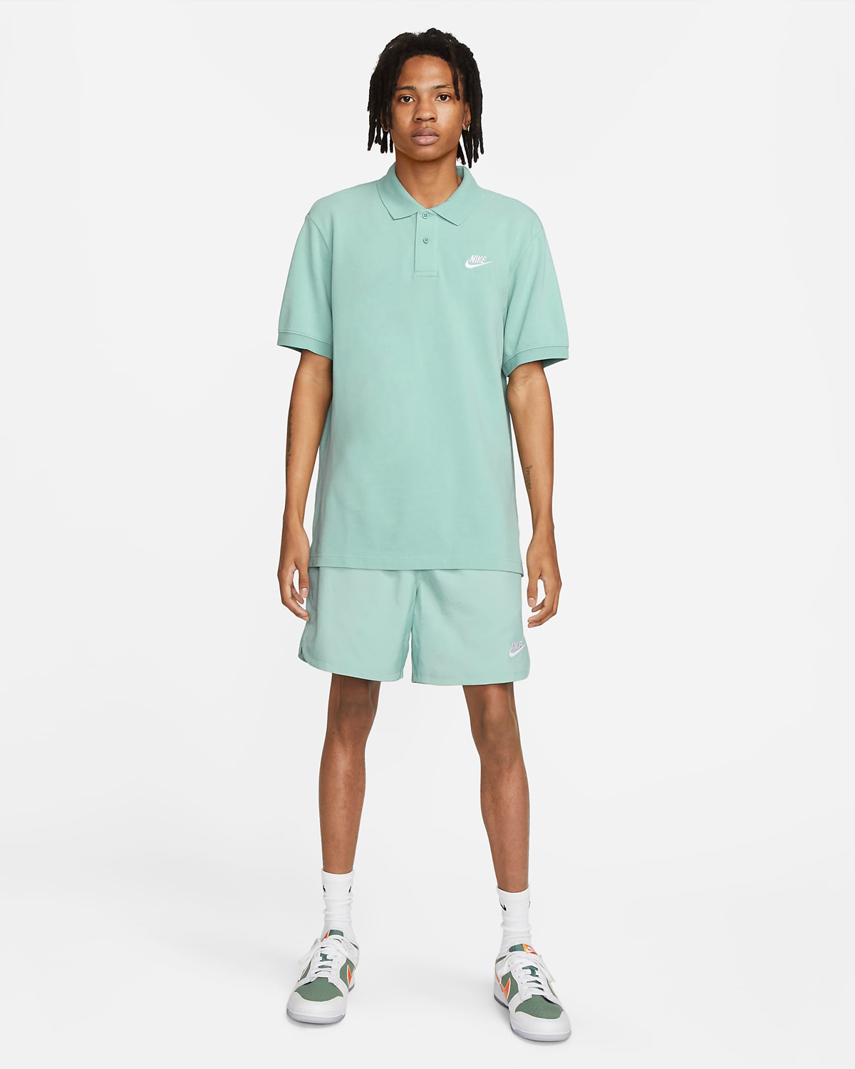 Nike-Sportswear-Polo-Shirt-Mineral-Outfit