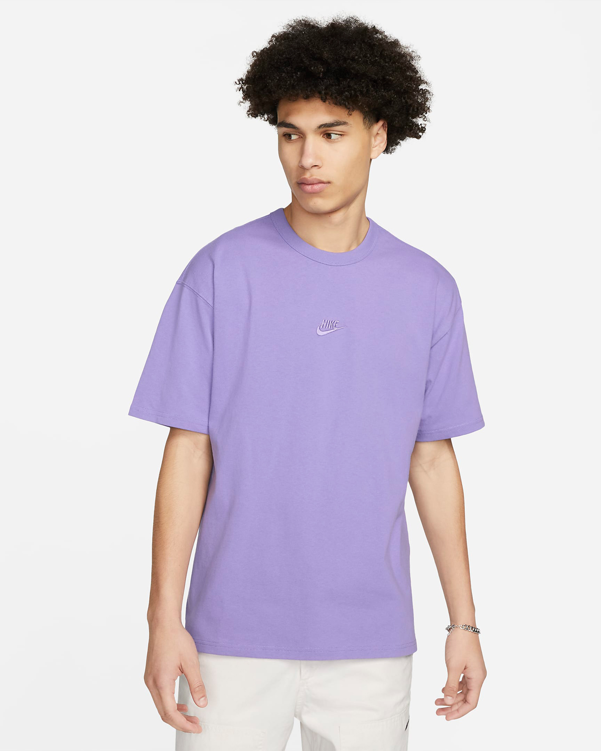 Nike-Sportswear-Premium-Essentials-T-Shirt-Space-Purple