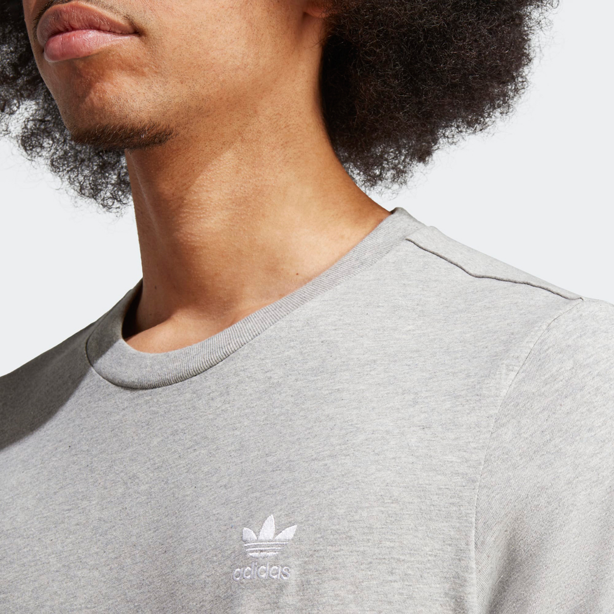 adidas-Trefoil-Essentials-Tee-Shirt-Grey-1