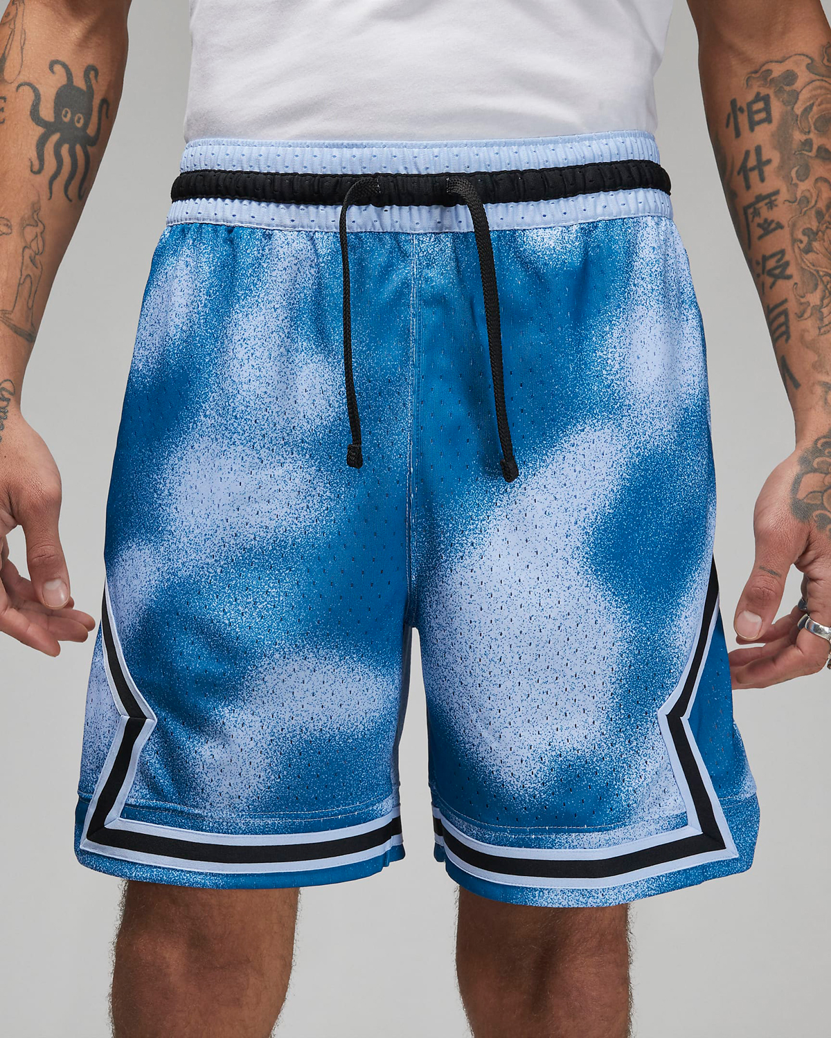 Jordan-Diamond-Shorts-University-Blue-Royal-Tint-1