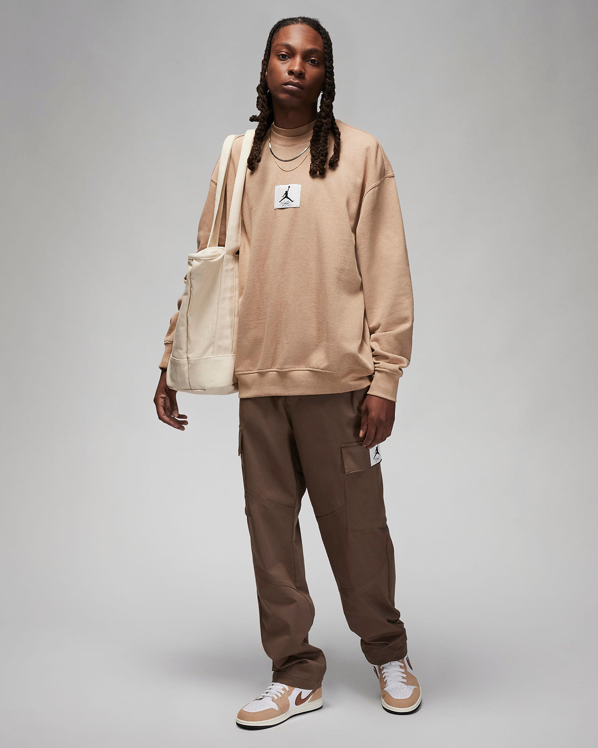 Jordan-Essentials-Fleece-Crewneck-Sweatshirt-Hemp-Outfit