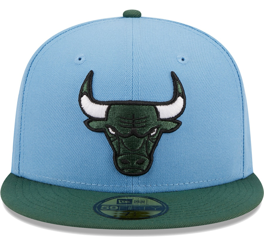 New-Era-Chicago-Bulls-Light-Blue-Green-Two-Tone-59FIFTY-Fitted-Hat-3