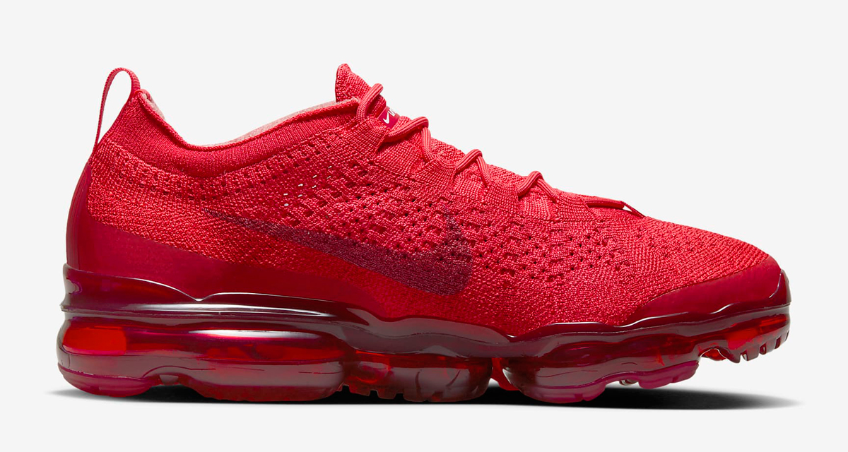 Nike-Air-VaporMax-2023-Flyknit-Track-Red-3