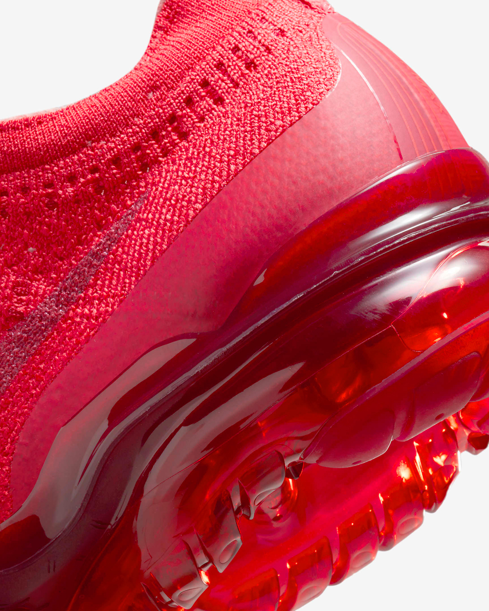 Nike-Air-VaporMax-2023-Flyknit-Track-Red-8
