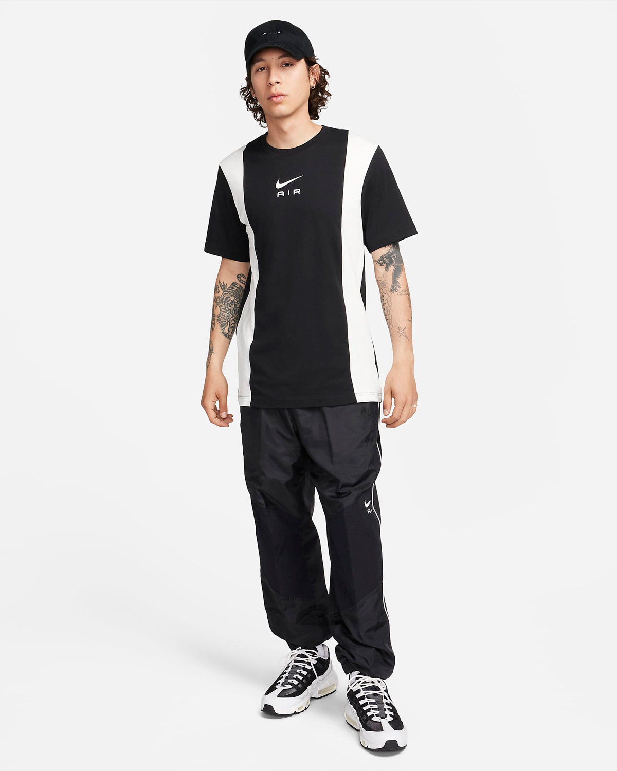 Nike-Air-Woven-Pants-Black-White-Outfit