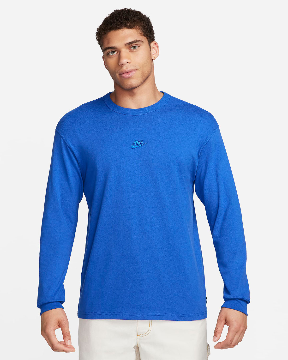 Nike-Sportswear-Premium-Essentials-Long-Sleeve-T-Shirt-Game-Royal