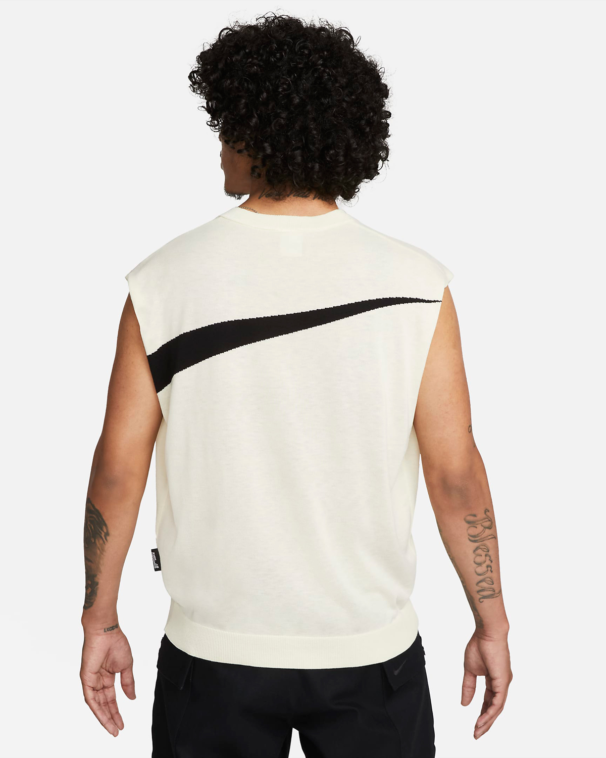 Nike-Sportswear-Swoosh-Sweater-Vest-Coconut-Milk-Black-2